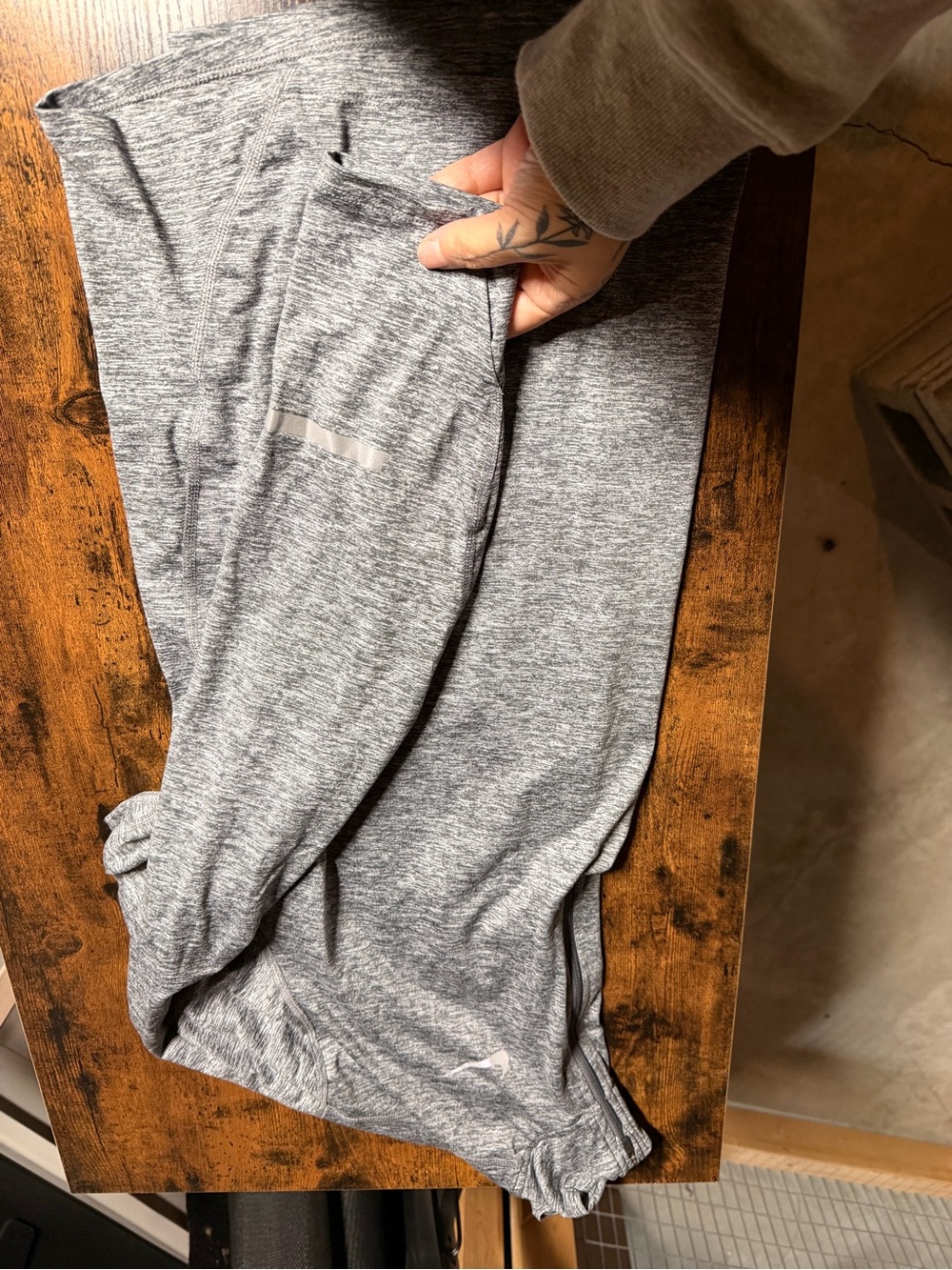 Nike Men's Gray Heather Athletic Joggers